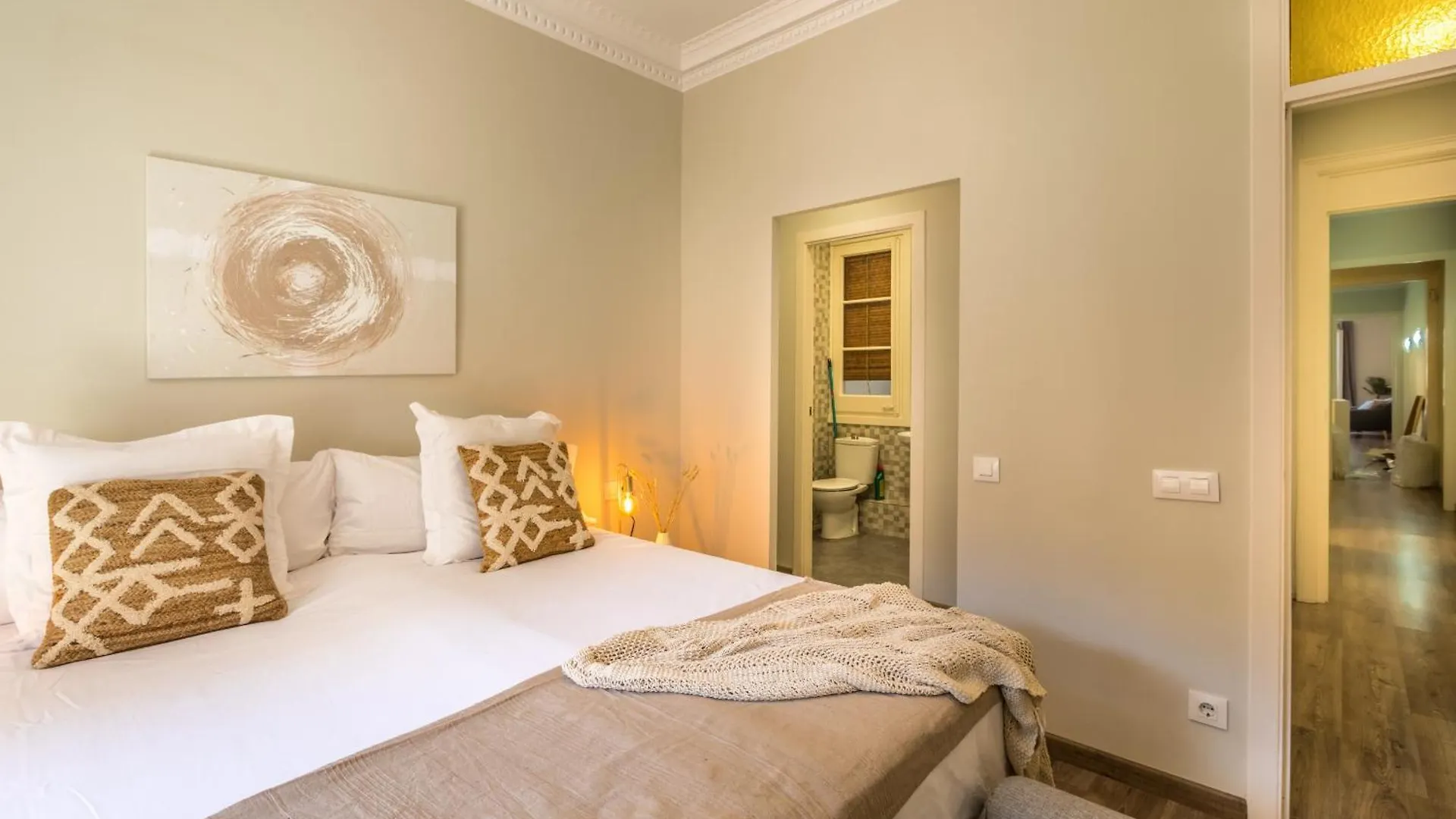 13Par1004 - Fabulous Apartment In The Heart Of Barcelona Spanien