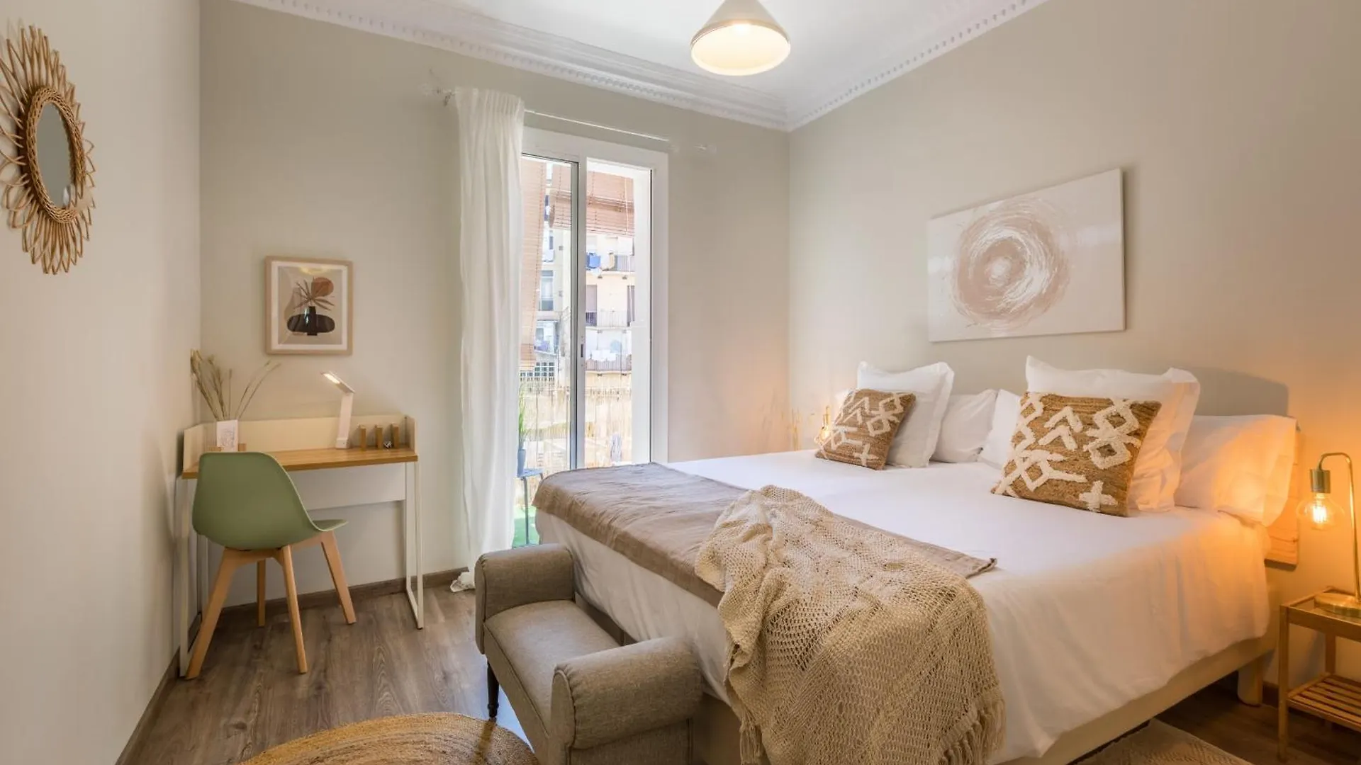 13Par1004 - Fabulous Apartment In The Heart Of Barcellona Spagna