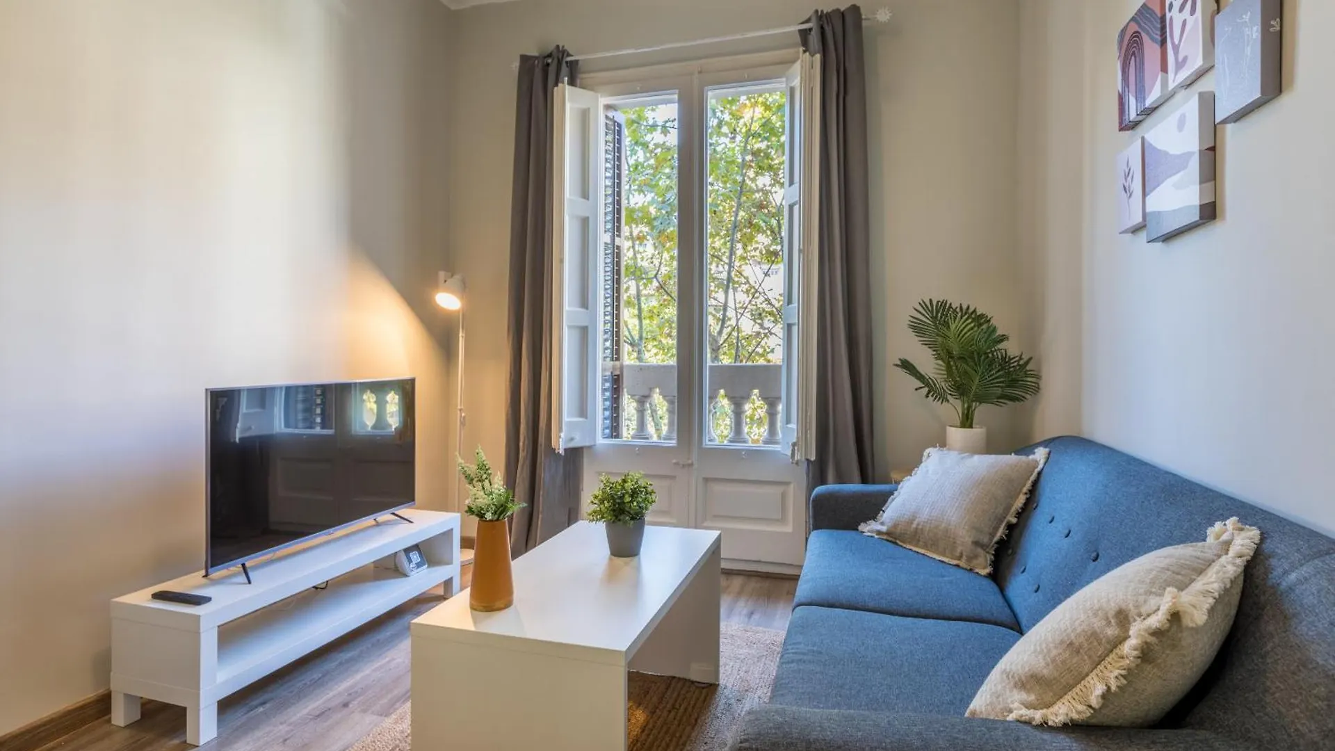 13Par1004 - Fabulous Apartment In The Heart Of Barcellona